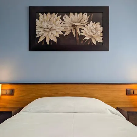 Marouco Hotel 2*