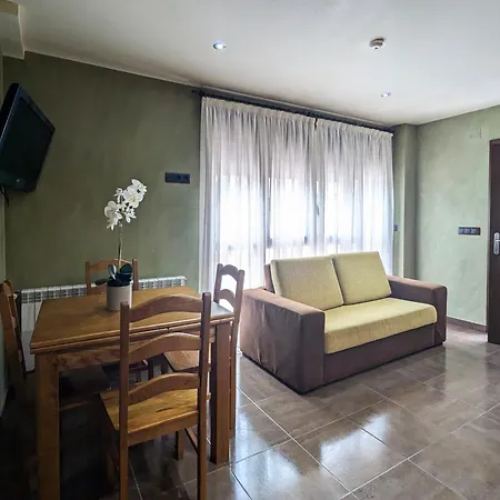 Marouco Hotel 2*