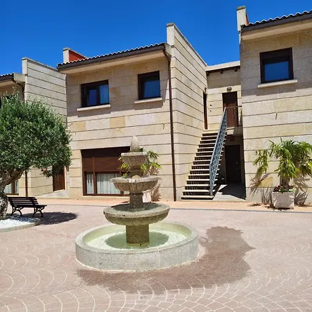 Marouco ホテル 2*