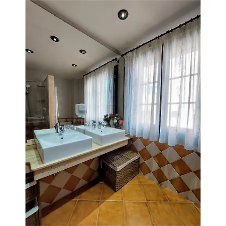 Otel Marouco