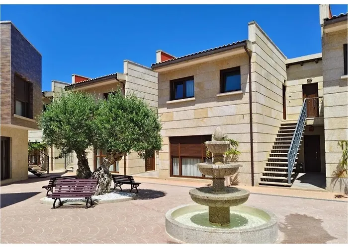 Marouco Hotel A Guarda