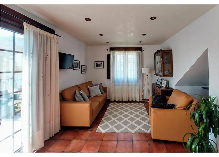 Marouco Hotel 2*